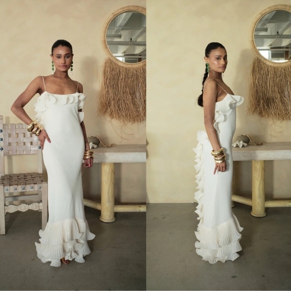 Delfi Collective Dresses & Skirts - Delfi Collective Delina Dress in Cream Size XS